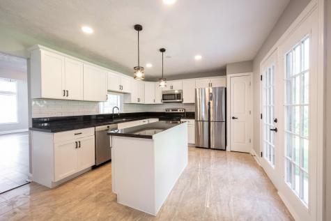 7611 Baywood Drive S Indianapolis IN 46236