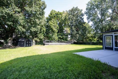 7611 Baywood Drive S Indianapolis IN 46236