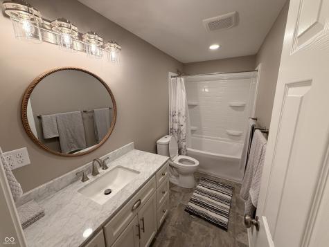 239 Kirk Drive W Indianapolis IN 46234