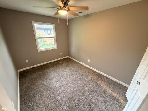 239 Kirk Drive W Indianapolis IN 46234