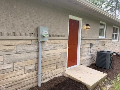239 Kirk Drive W Indianapolis IN 46234
