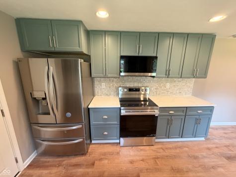239 Kirk Drive W Indianapolis IN 46234
