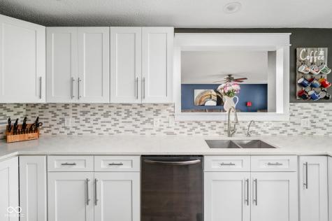 6431 Eastern Range Road Indianapolis IN 46234