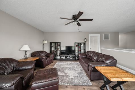 6431 Eastern Range Road Indianapolis IN 46234