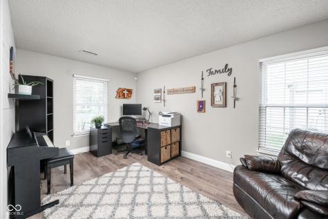 6431 Eastern Range Road Indianapolis IN 46234