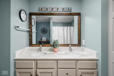 6431 Eastern Range Road Indianapolis IN 46234