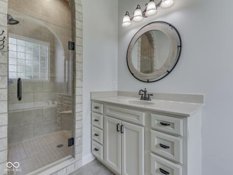 3270 Cherokee Circle Bargersville IN 46106