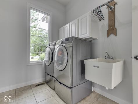 3270 Cherokee Circle Bargersville IN 46106