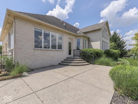 3270 Cherokee Circle Bargersville IN 46106
