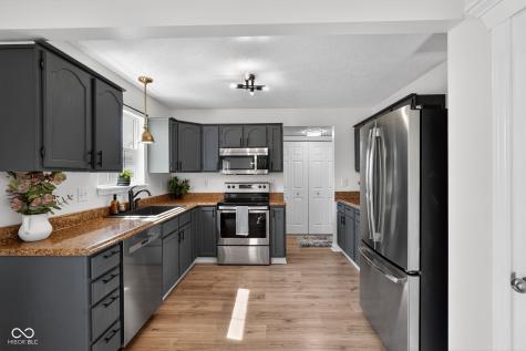 6115 Glebe Drive Indianapolis IN 46237