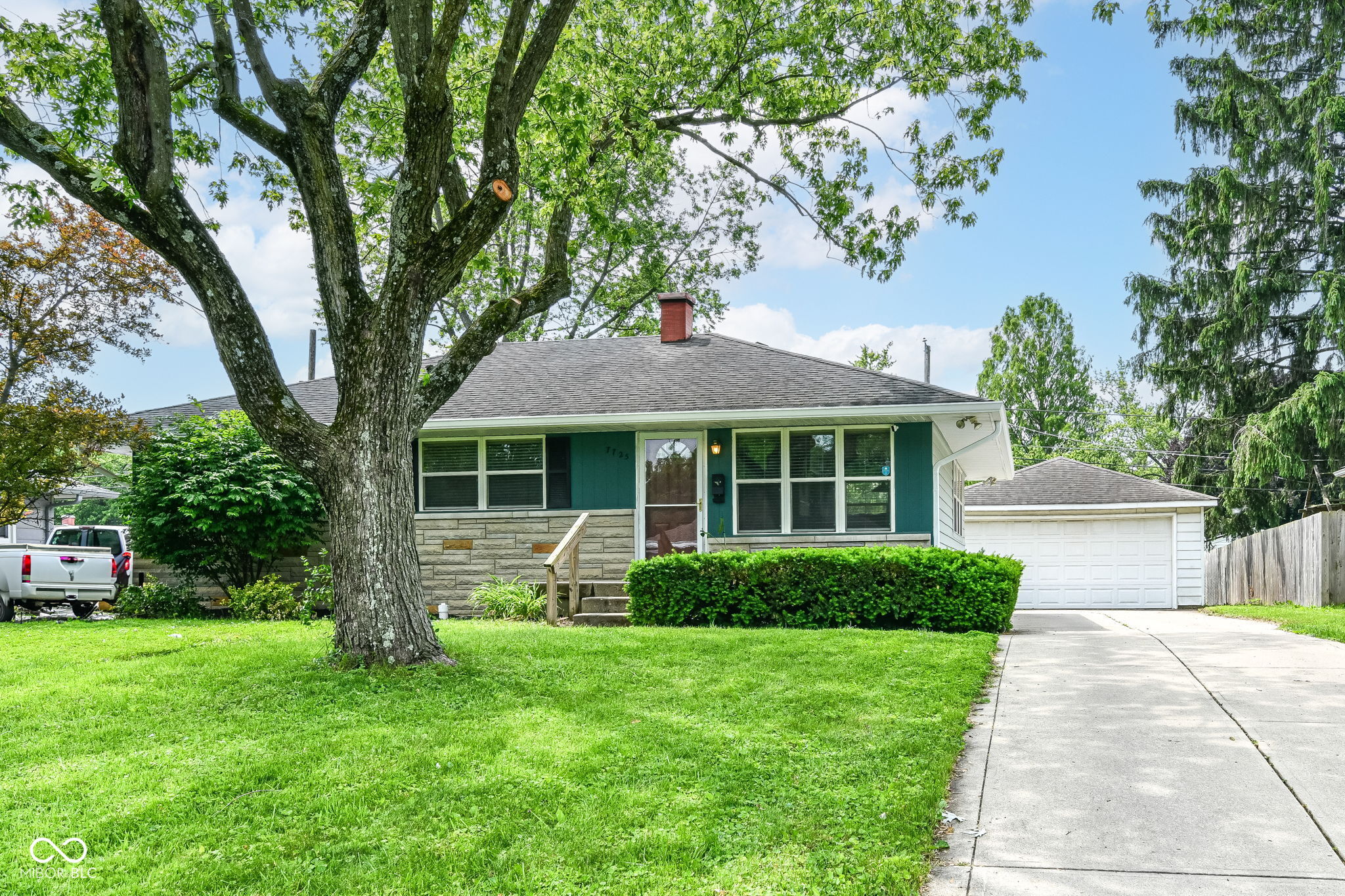 7725 E 52nd Street Indianapolis IN 46226