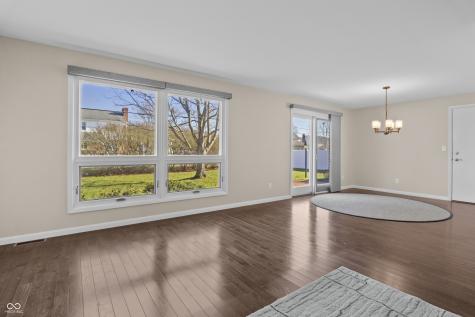 2565 Chestnut Street Columbus IN 47201