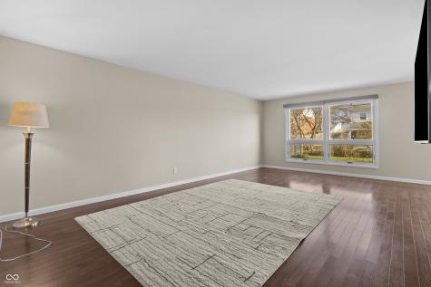 2565 Chestnut Street Columbus IN 47201