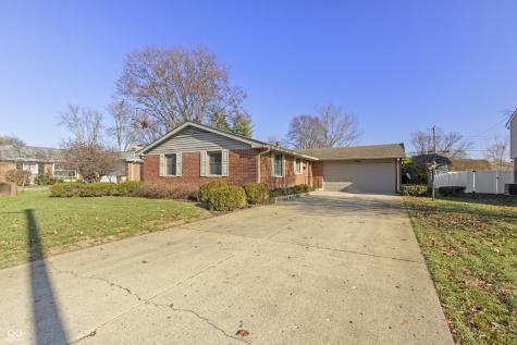 2565 Chestnut Street Columbus IN 47201
