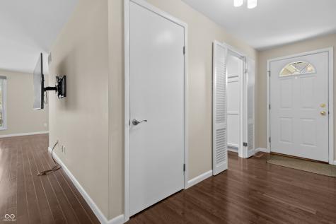 2565 Chestnut Street Columbus IN 47201