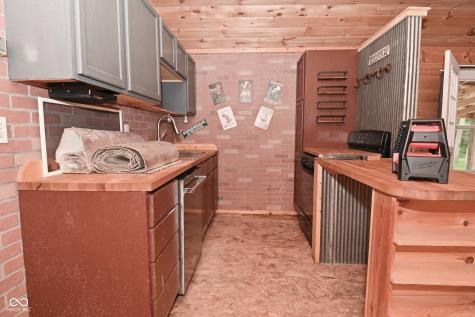 4843 Cunot Cataract Road Poland IN 47868