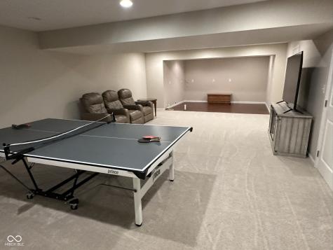 12268 Hawks Nest Drive Fishers IN 46037