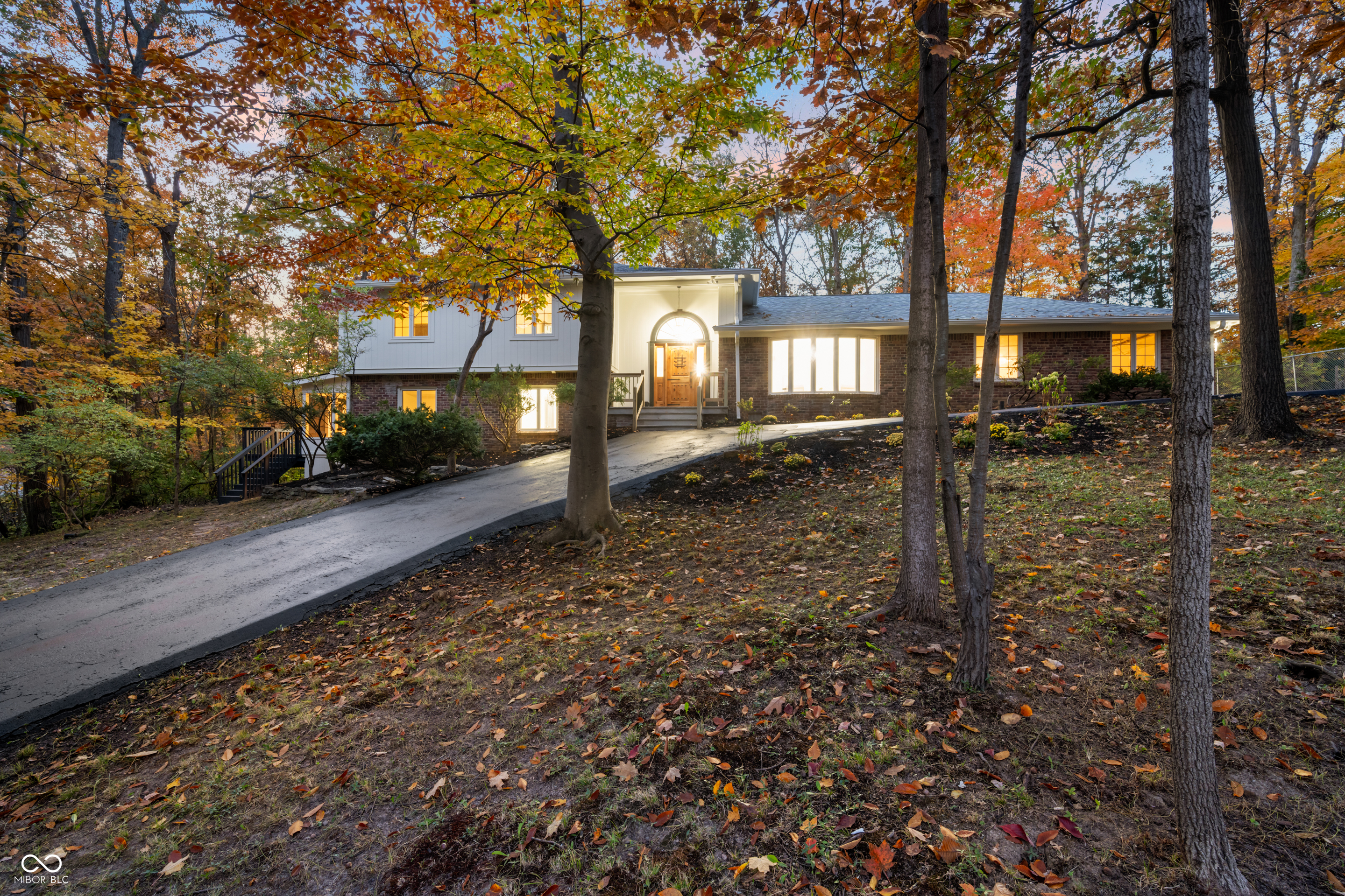 9120 Gleannloch Drive Indianapolis IN 46256