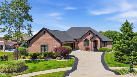2900 Abbotsbury Court Greenwood IN 46143