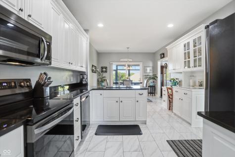 2900 Abbotsbury Court Greenwood IN 46143