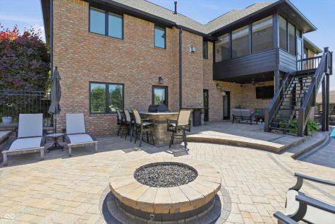 2900 Abbotsbury Court Greenwood IN 46143