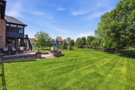 2900 Abbotsbury Court Greenwood IN 46143