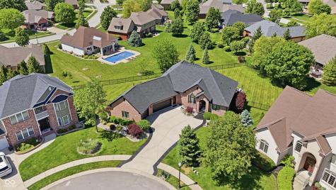 2900 Abbotsbury Court Greenwood IN 46143