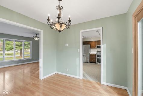 2704 Lakewood Drive N Carmel IN 46280