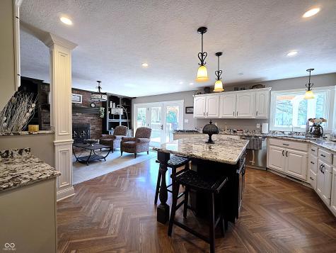 115 Jordan Road Indianapolis IN 46217