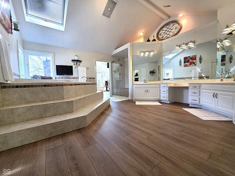 115 Jordan Road Indianapolis IN 46217