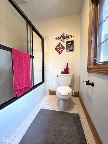 115 Jordan Road Indianapolis IN 46217