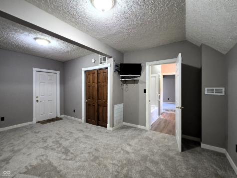 115 Jordan Road Indianapolis IN 46217