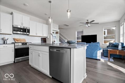 9213 Hawley Drive Indianapolis IN 46216