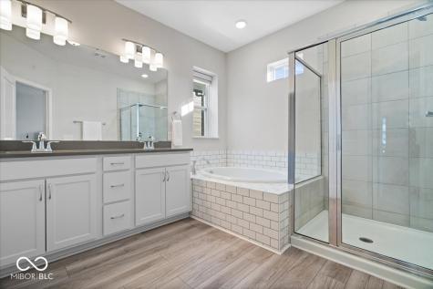 9213 Hawley Drive Indianapolis IN 46216