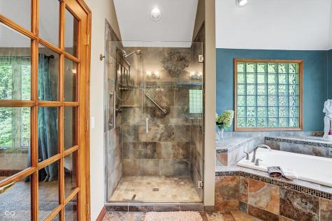 7600 Fieldstone Court Greenfield IN 46140