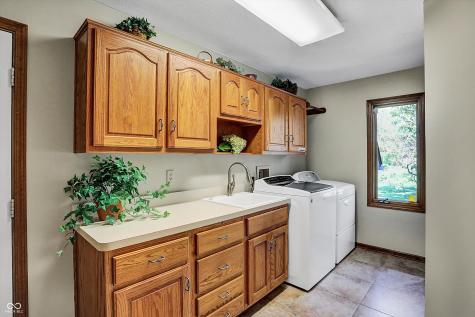 7600 Fieldstone Court Greenfield IN 46140