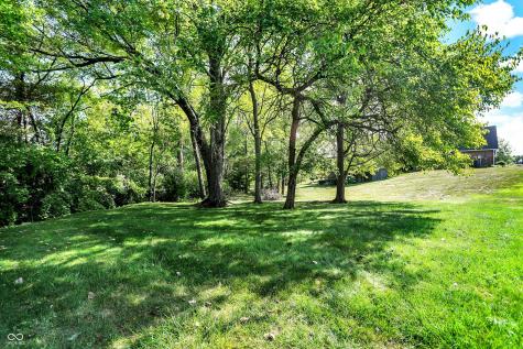 7600 Fieldstone Court Greenfield IN 46140