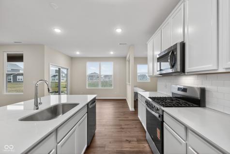 575 Corbin Way Avon IN 46123