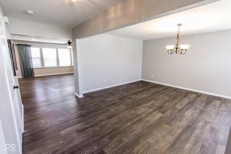 10507 Pokagon Way Indianapolis IN 46239