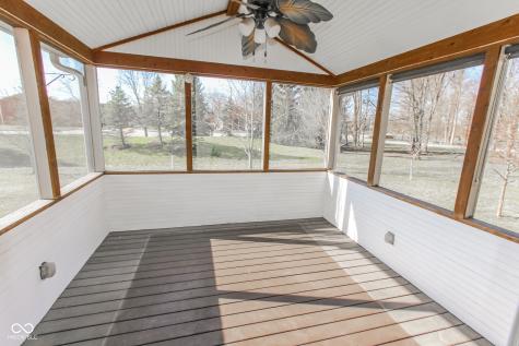 10507 Pokagon Way Indianapolis IN 46239