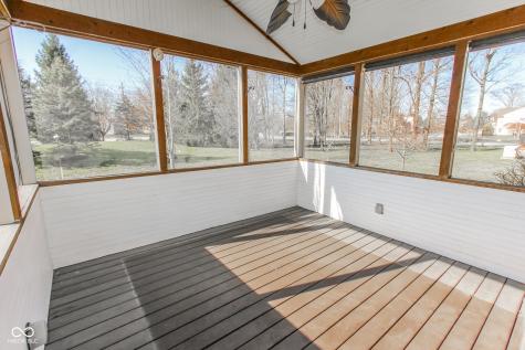 10507 Pokagon Way Indianapolis IN 46239