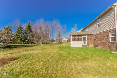 10507 Pokagon Way Indianapolis IN 46239