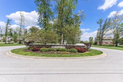 10507 Pokagon Way Indianapolis IN 46239