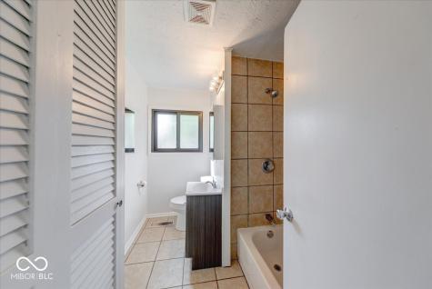 5 Zion Court Indianapolis IN 46222
