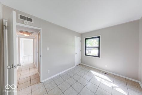 5 Zion Court Indianapolis IN 46222