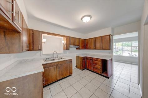5 Zion Court Indianapolis IN 46222