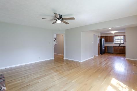 7747 Oakshot Lane Indianapolis IN 46268