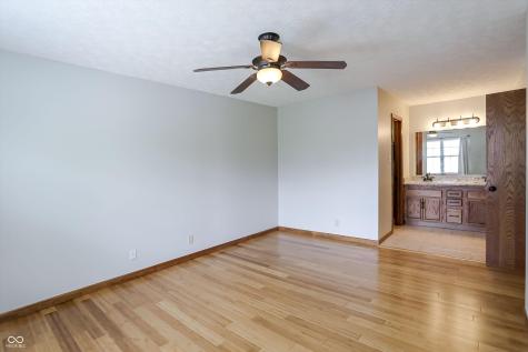 7747 Oakshot Lane Indianapolis IN 46268