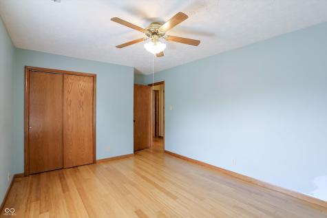 7747 Oakshot Lane Indianapolis IN 46268