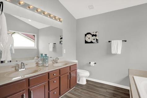 6421 Northbend Court Avon IN 46123